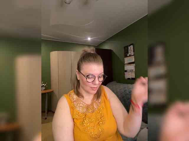 Veronika_Gold webcam