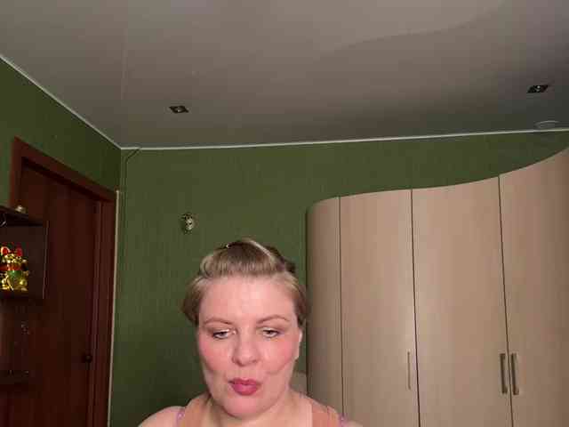Veronika_Gold webcam