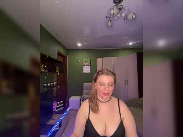 Veronika_Gold webcam