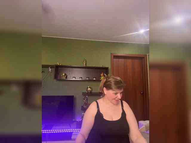 Veronika_Gold webcam