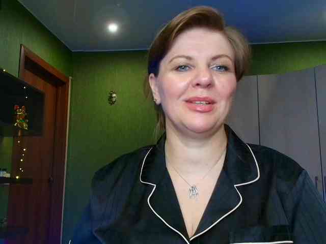 Veronika_Gold webcam