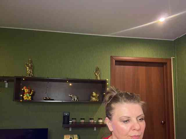 Veronika_Gold webcam