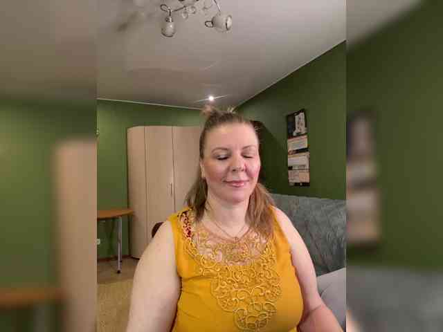 Veronika_Gold webcam