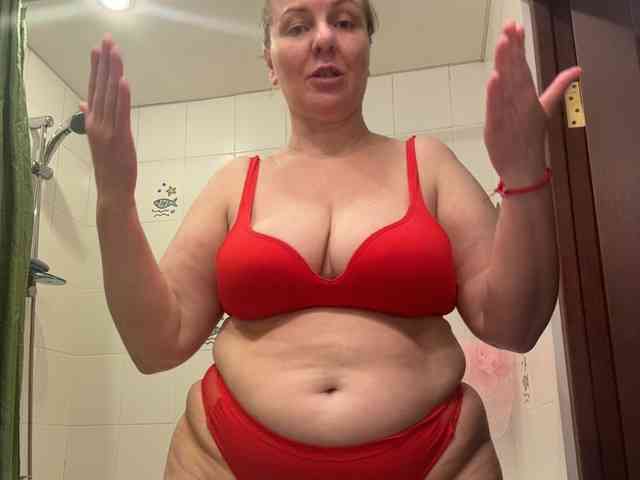 Model: Veronika_Gold