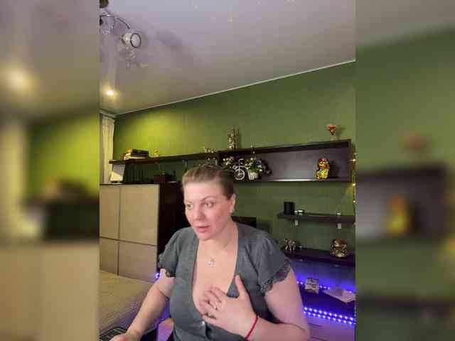 Veronika_Gold webcam