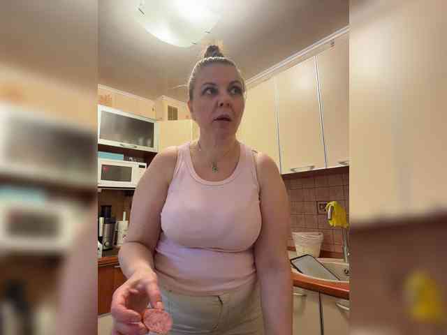 Veronika_Gold webcam