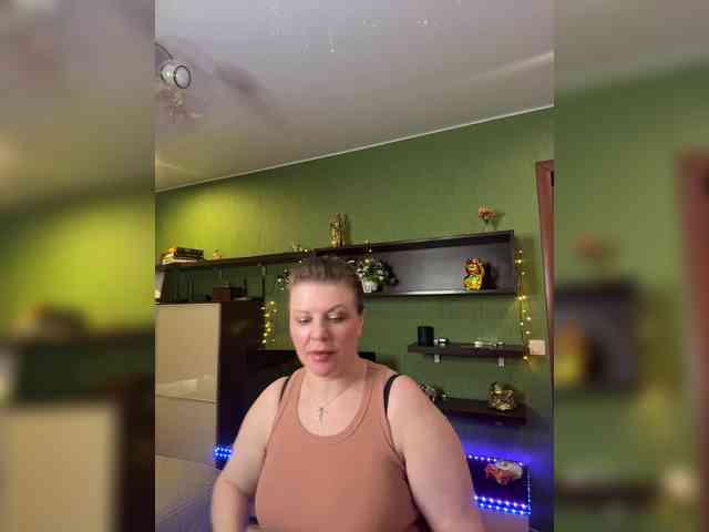 Veronika_Gold webcam