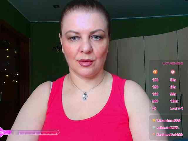 Veronika_Gold webcam