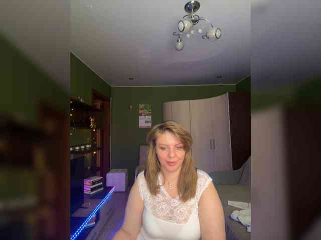 Veronika_Gold webcam