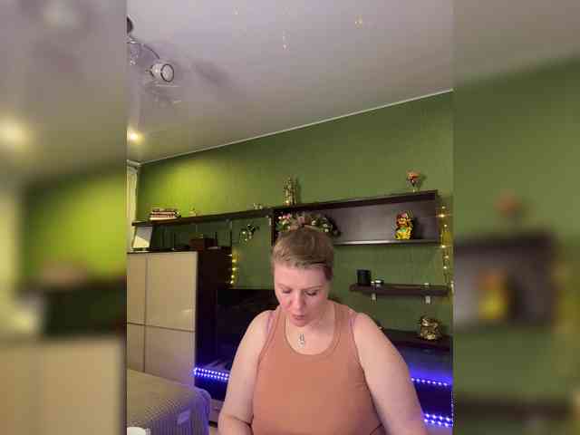 Veronika_Gold webcam