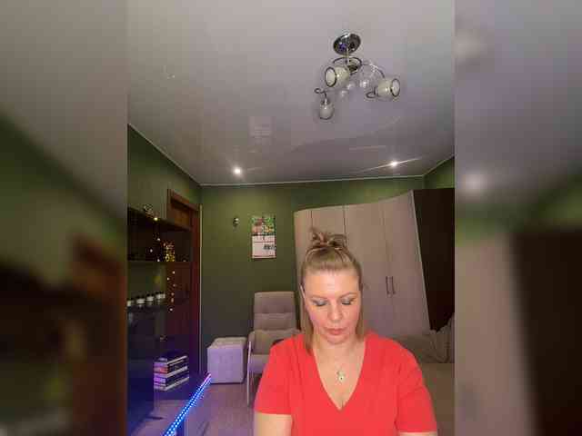Veronika_Gold webcam