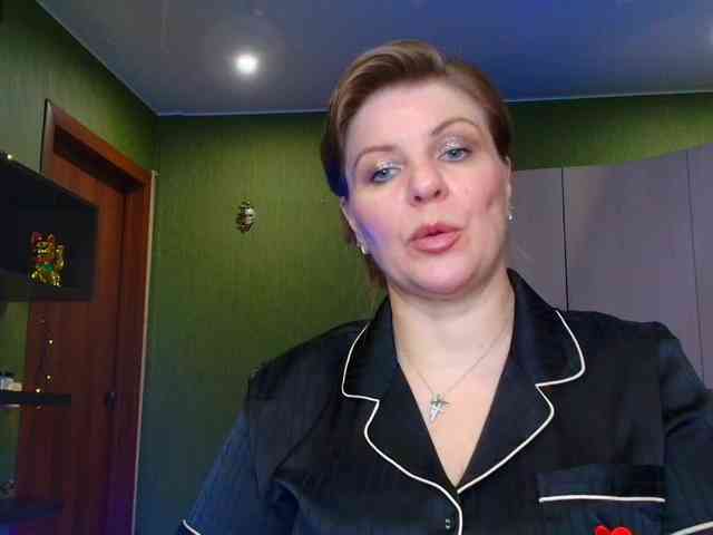 Veronika_Gold webcam