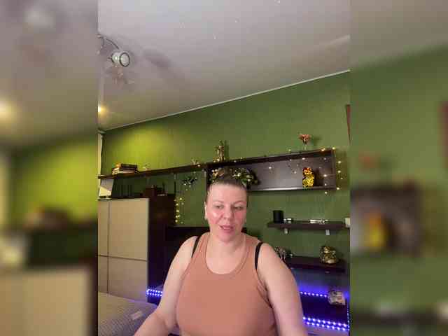 Veronika_Gold webcam