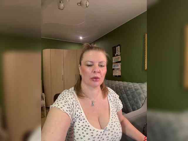 Veronika_Gold webcam