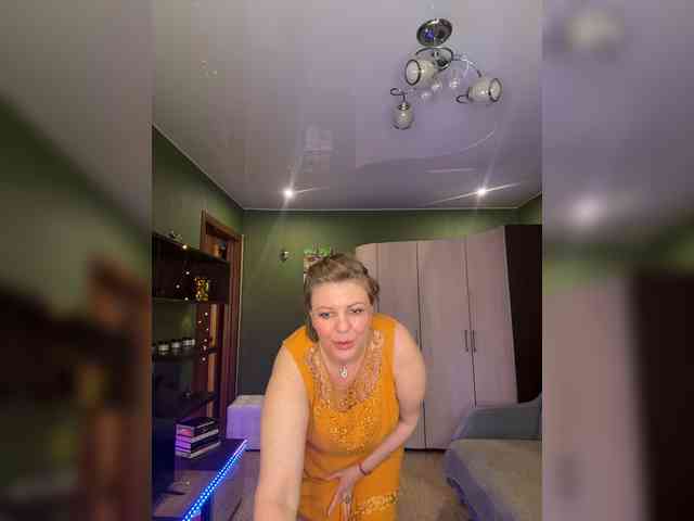 Veronika_Gold webcam