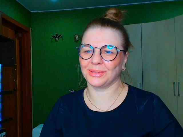 Veronika_Gold webcam