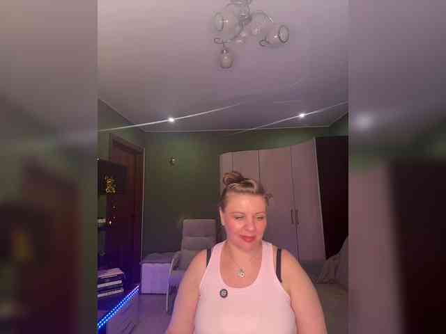 Veronika_Gold webcam
