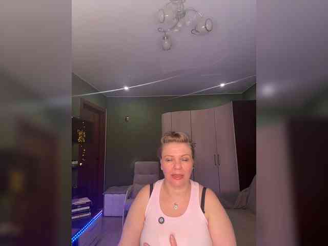 Veronika_Gold webcam