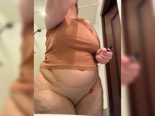 Veronika_Gold webcam