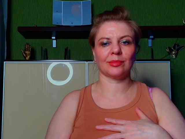 Veronika_Gold webcam
