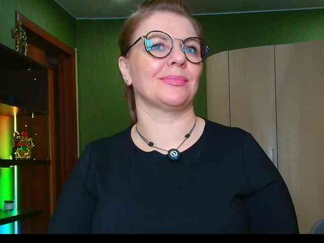 Veronika_Gold webcam