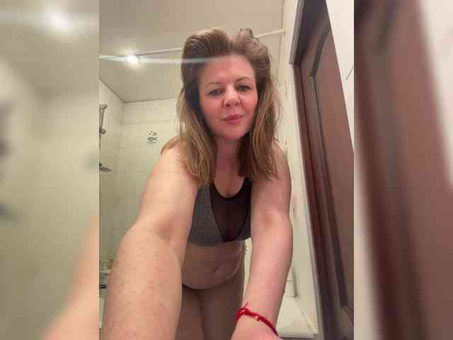 Veronika_Gold webcam