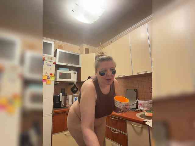 Veronika_Gold webcam
