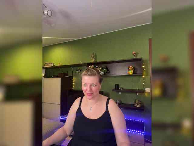 Veronika_Gold webcam