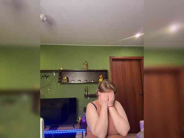 Veronika_Gold webcam