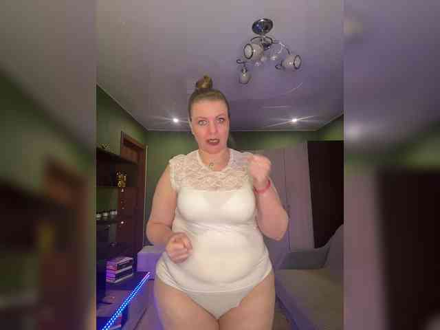 Veronika_Gold webcam