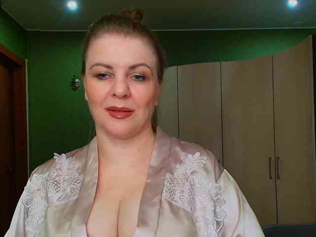 Veronika_Gold webcam