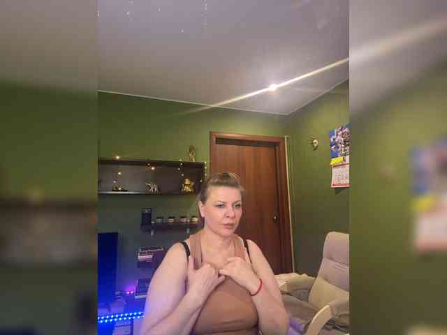 Veronika_Gold webcam