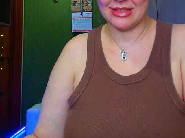Veronika_Gold webcam