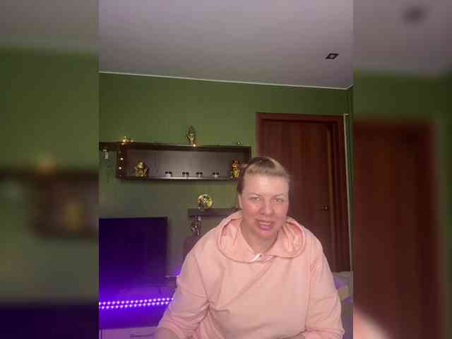 Veronika_Gold webcam