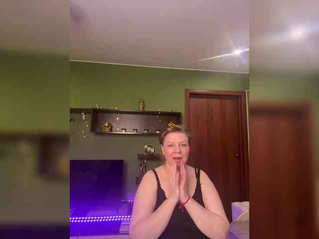 Veronika_Gold webcam