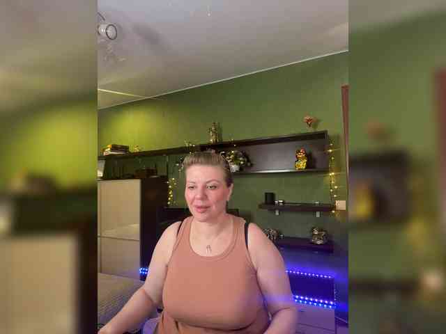 Veronika_Gold webcam