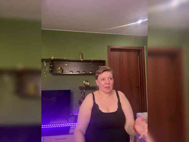 Veronika_Gold webcam