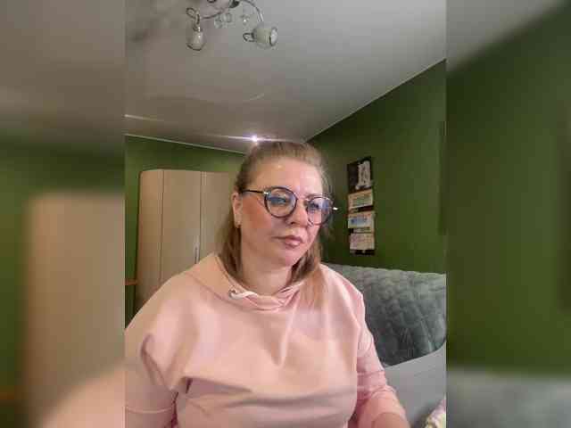 Veronika_Gold webcam