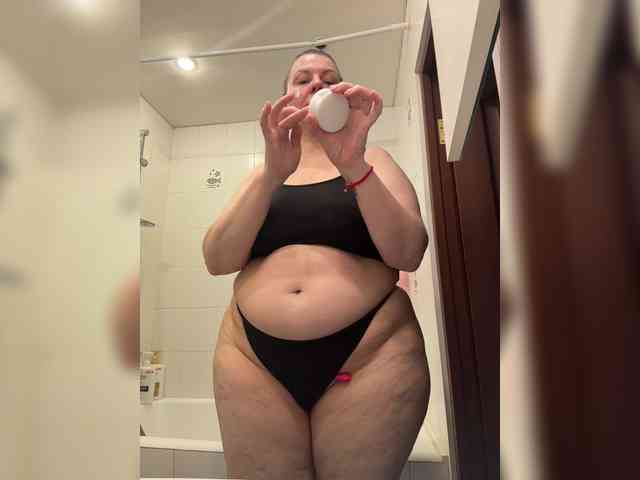 Veronika_Gold webcam