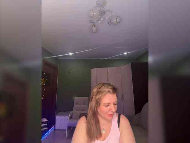 Veronika_Gold webcam