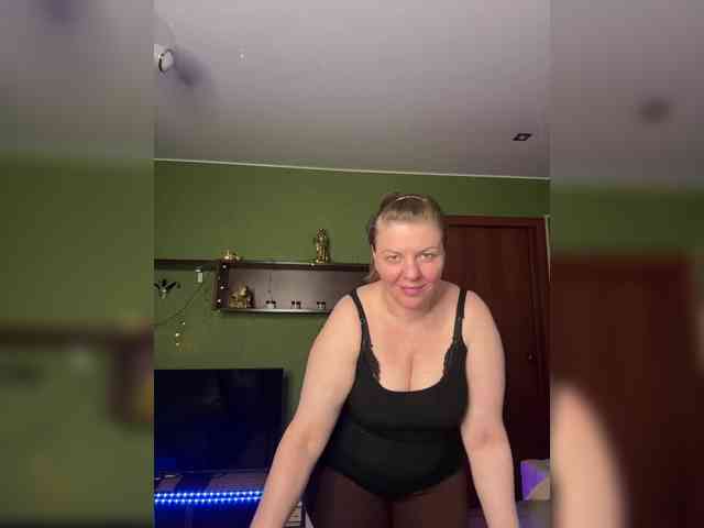 Veronika_Gold webcam