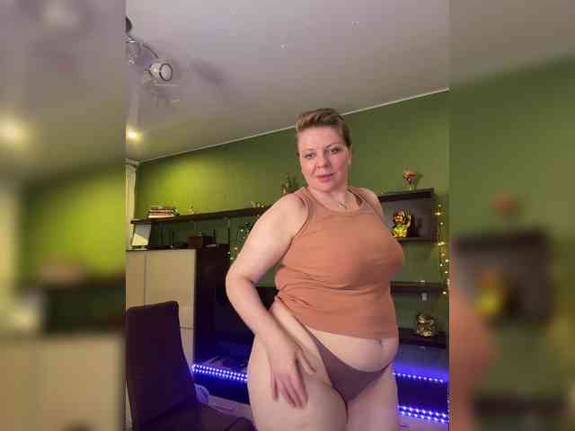 Veronika_Gold webcam