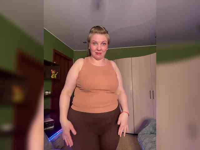 Veronika_Gold webcam