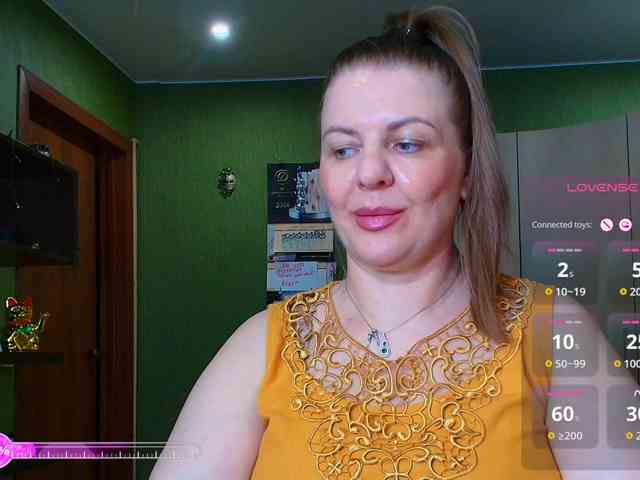 Veronika_Gold webcam