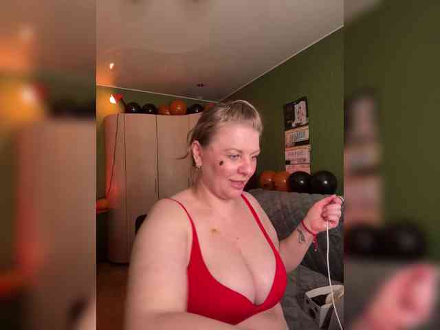 Veronika_Gold webcam