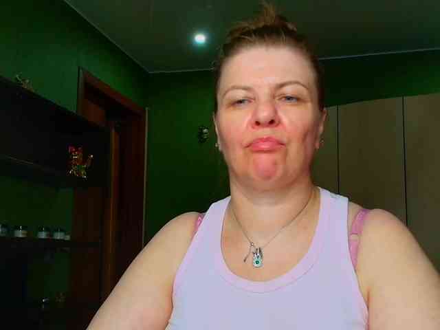 Veronika_Gold webcam