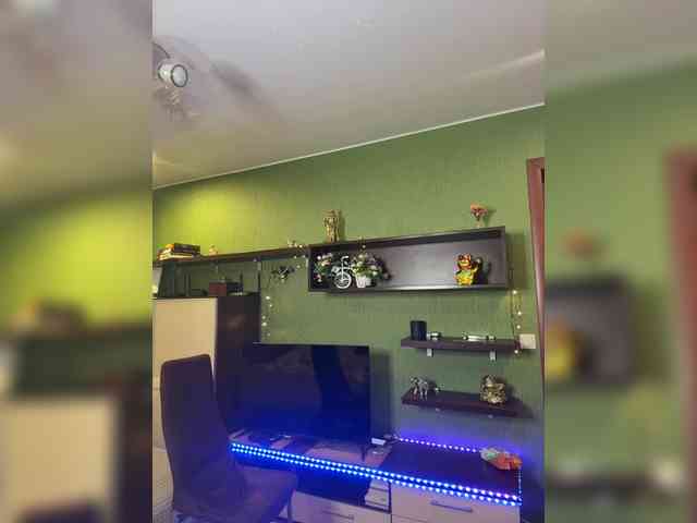 Veronika_Gold webcam