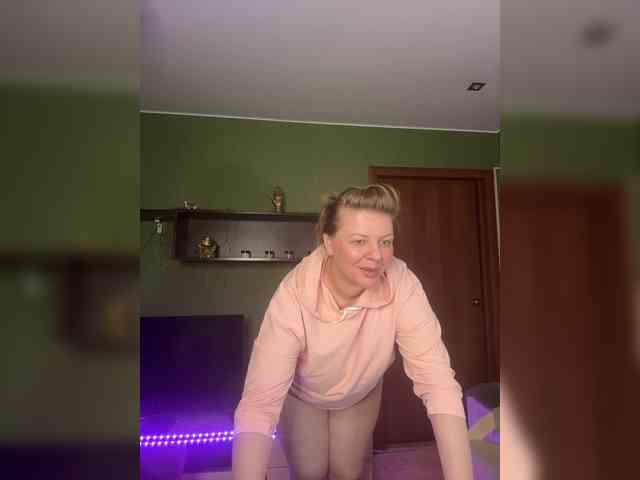 Veronika_Gold webcam