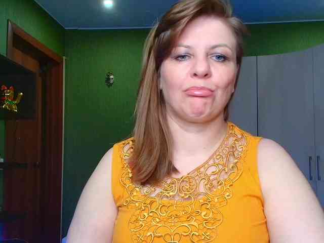 Veronika_Gold webcam
