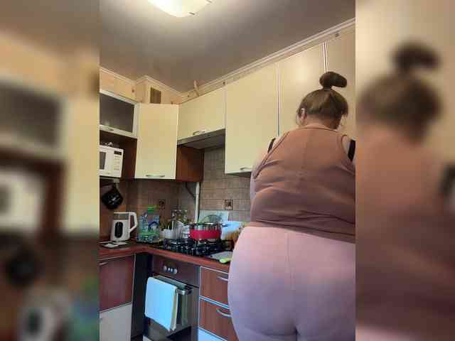 Veronika_Gold webcam